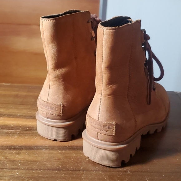 Sorel Tan Lace Up Boots - Picture 2 of 5